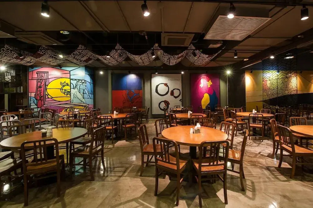 Yujin Hotel