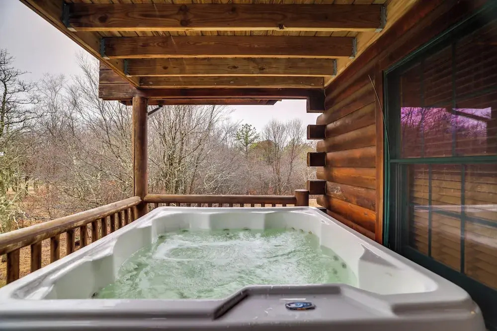 Hot Tub, Deck & Beach Access: Albrightsville Cabin