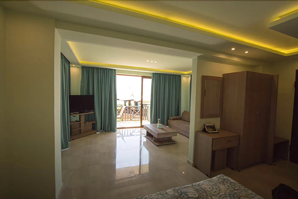 Koukis Sea side Complex