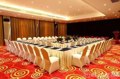 Qimei Business Hotel (Xi'an Dayan Pagoda Datang Never Sleeping City Store)