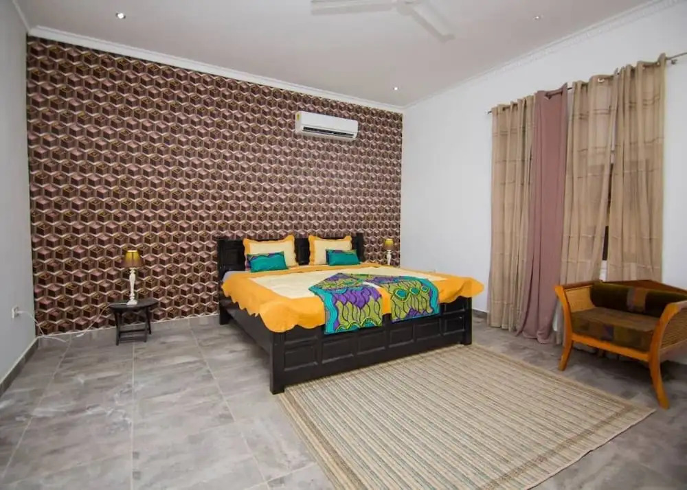 The Blank Lounge & Apartment