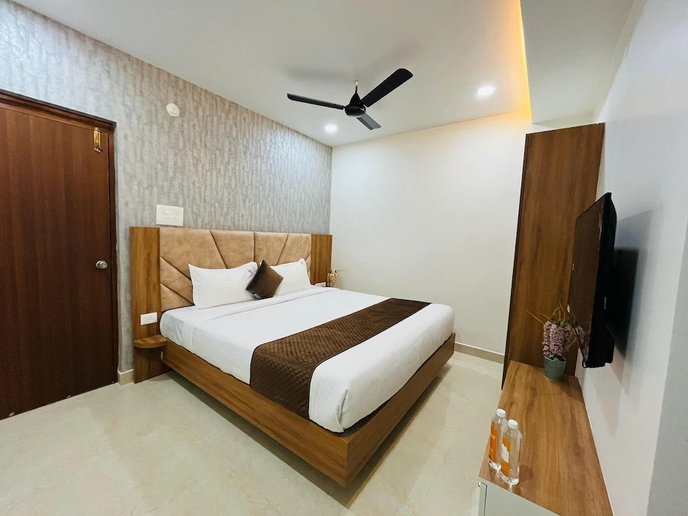 Viola Suites