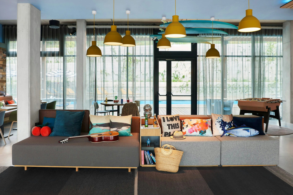 Moxy Antibes Sophia Antipolis