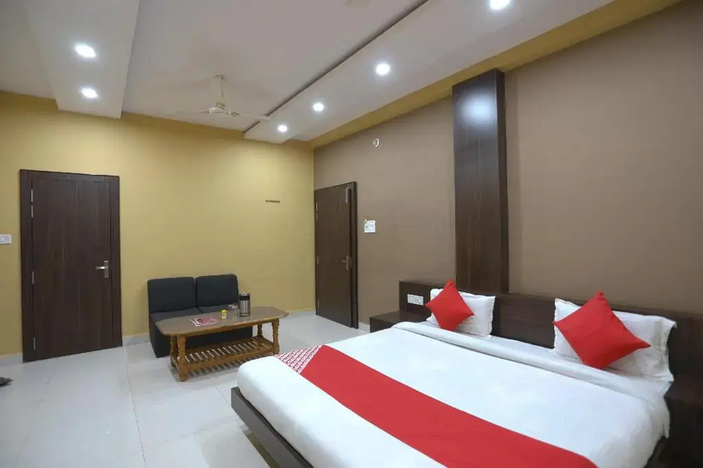 Hotel Tulsi Chhaya Inn by OYO Rooms