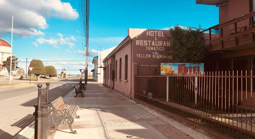 Hotel Yellow Submarine