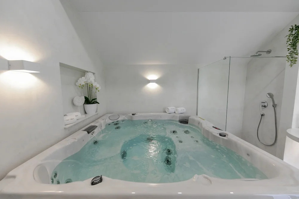 Villa Bante - Luxury Stone House