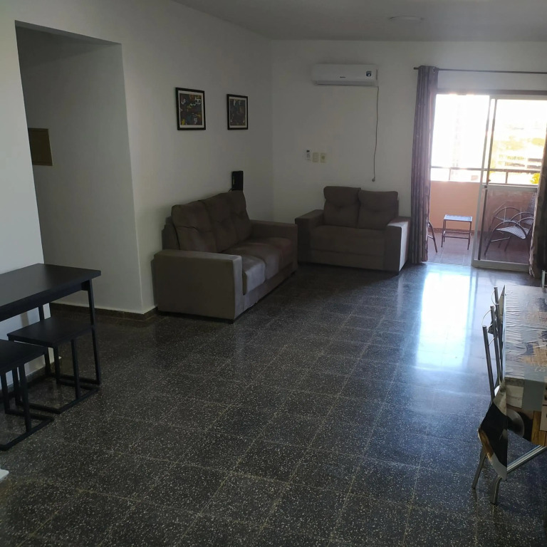 Moderno y amplio apartamento con vista fantástica en pleno centro