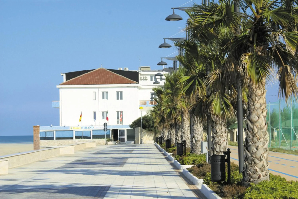 Hotel Strand