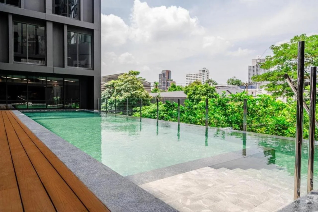 Oakwood Studios Sukhumvit Bangkok