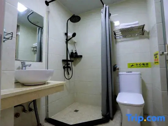 Panla Hotel (Jinhua High Speed Railway Station Zhejiang Normal University Branch)