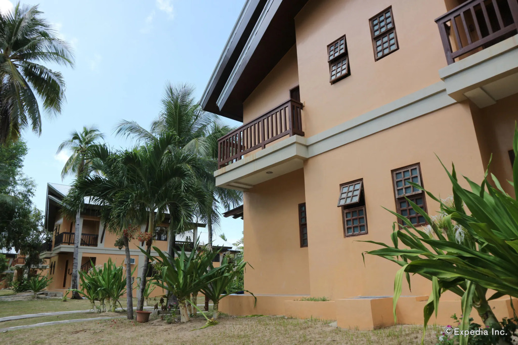 Dos Palmas Island Resort & Spa
