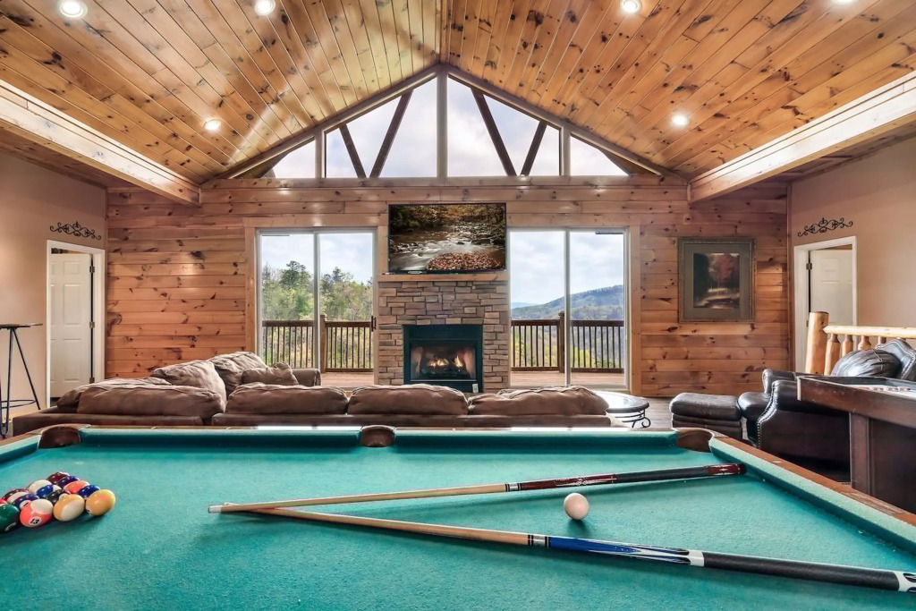Beautiful Mtn Views Hot Tub Games 3 King Suite