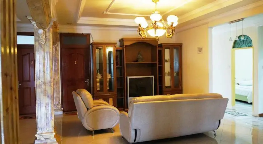 Golden Homestay