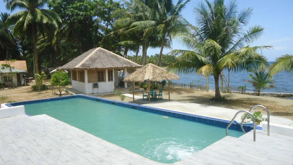 Melrose Beach Resort