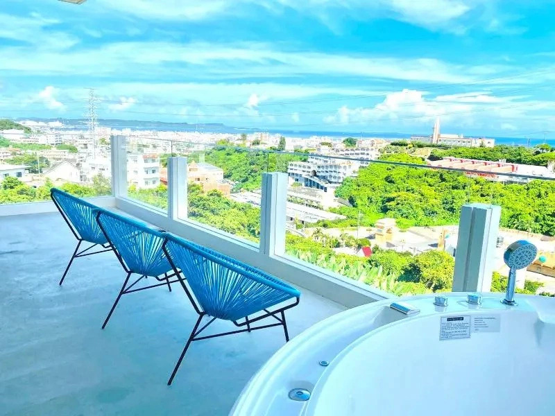 Condominium Red -bin