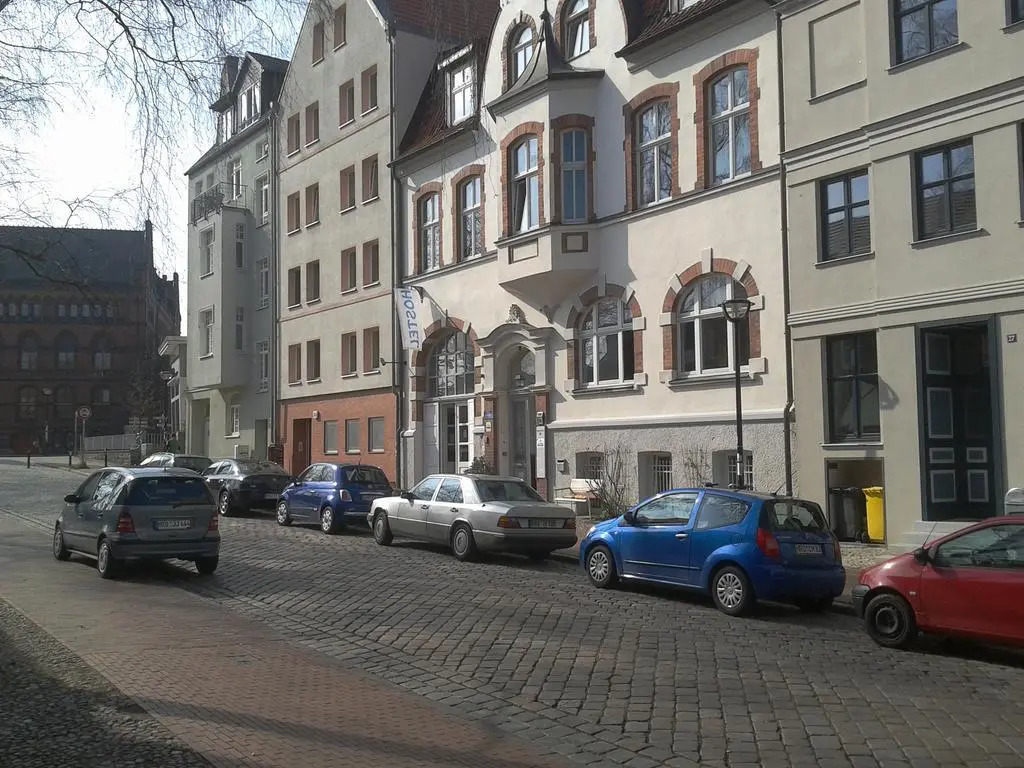 Blue Doors Hostel Altstadt