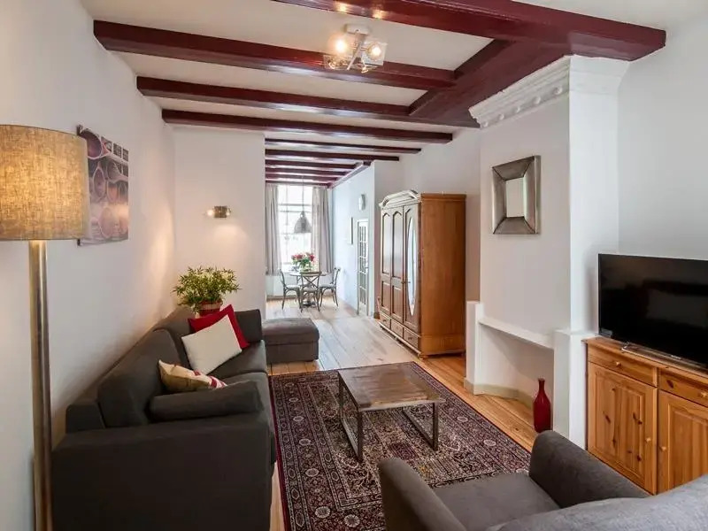 Carre Theater Apartment