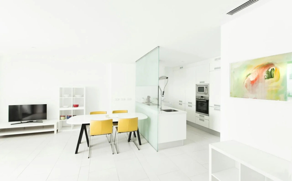 Palmar White