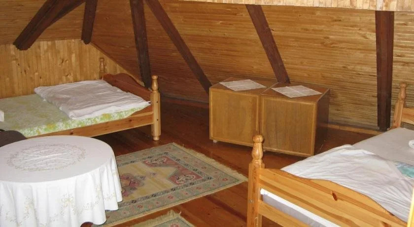 Salako svečių namai