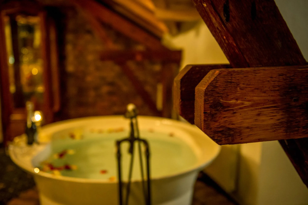 JMR Royal -Luxury Rooms & Private Sauna