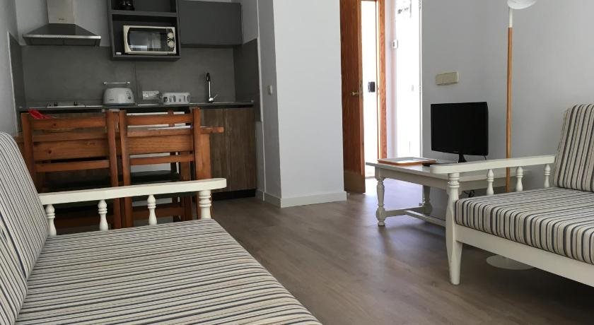 Ses Gavines-Cala Anguila Apartments