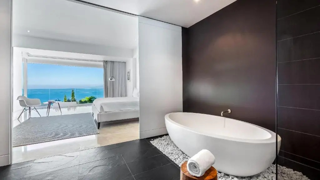 Avalon 401 Sunset Views 3BR NEW ROMANTIC ZONE!