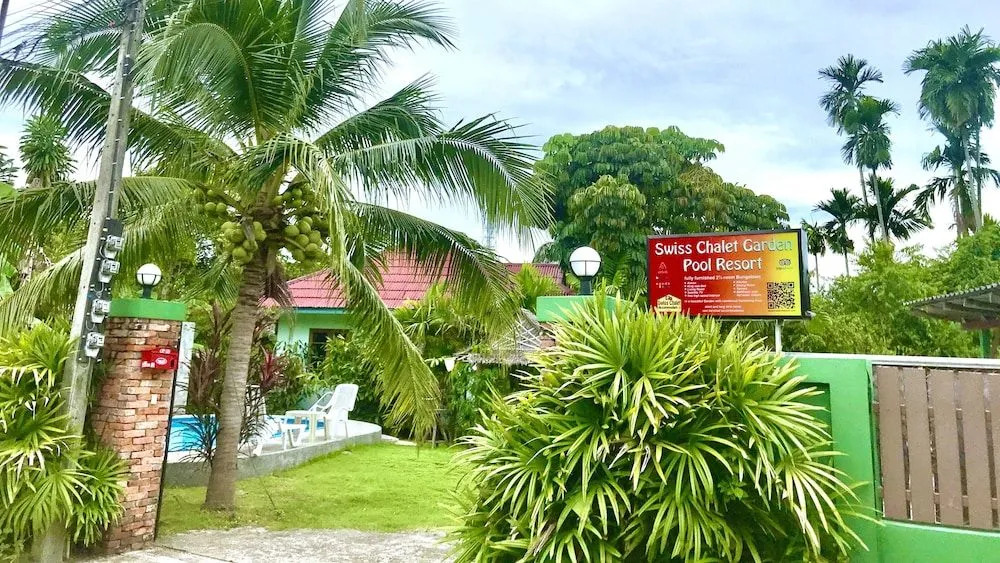 Swiss Chalet Garden, Pool Resort