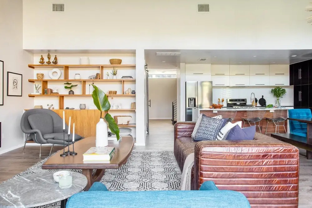 Luxurious Stay w/ Lake View, Pool, Hot Tub, Fire Pit, Ping Pong Barton by Avantstay