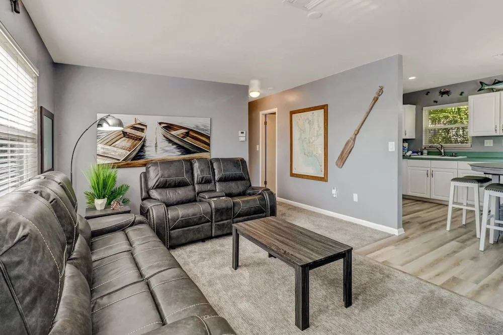 189 Dakota Ave-palm Paradise
