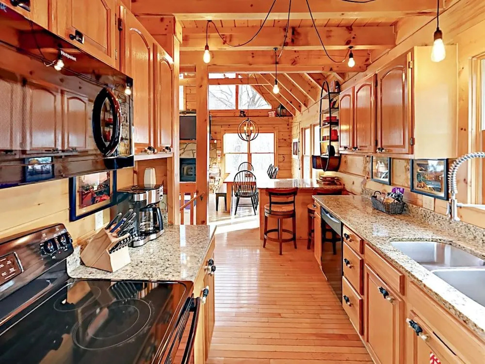 426 Forrest Springs Dr Cabin 3 Bedrooms 3 Bathrooms Cabin