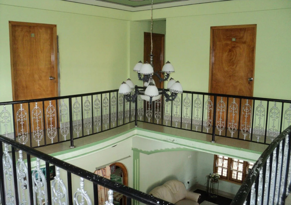 Golden Rest Hotel