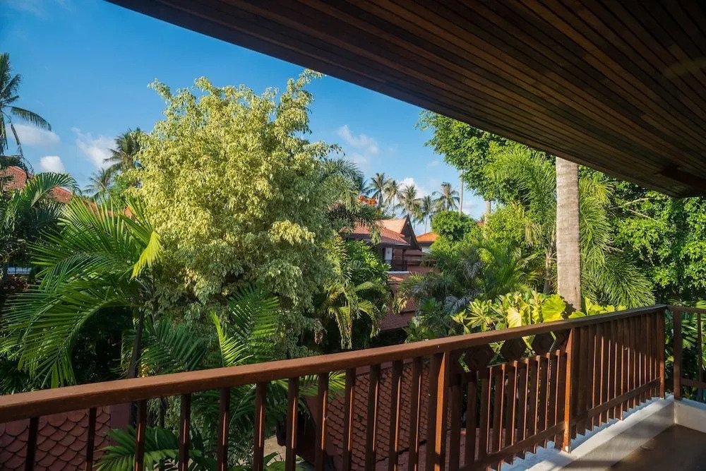 Beachfront Resort Villa Baan Tawan 3BR