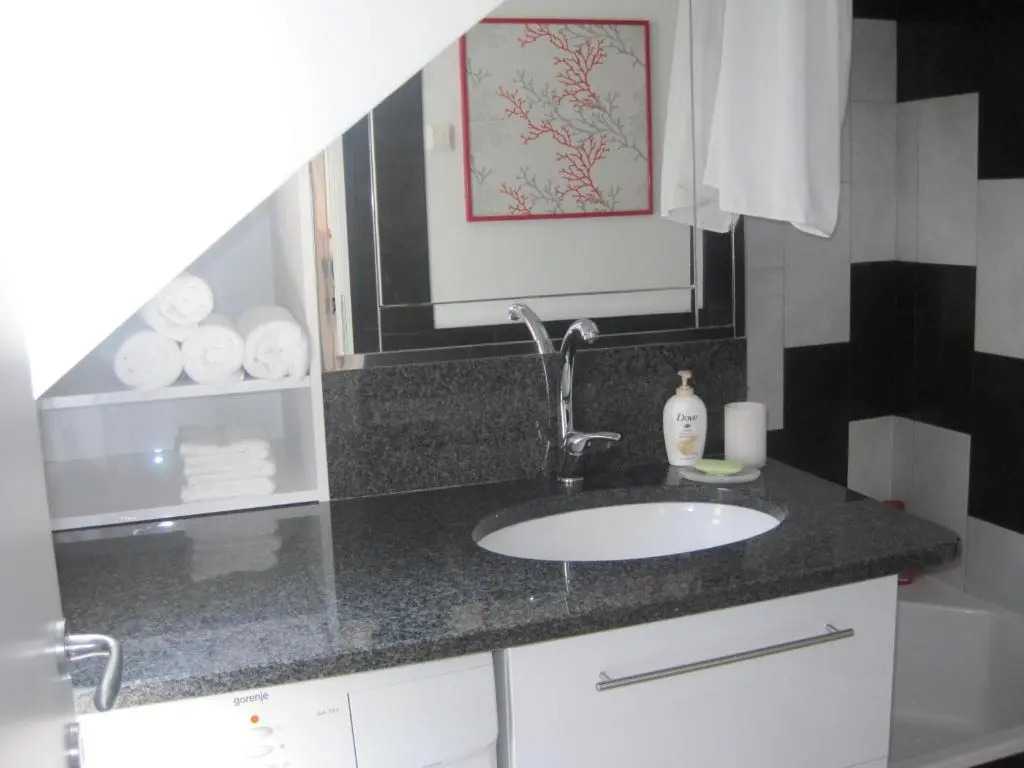 Apartment Koralj