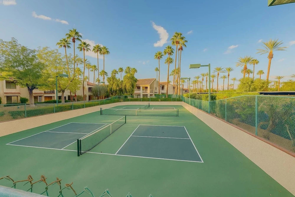 Allura Palm Desert Modern Ironwood Country Club 2BR