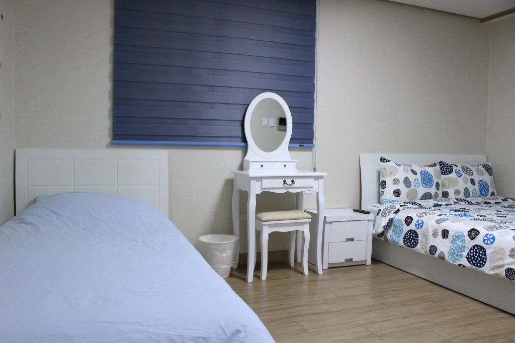 Bunk Guesthouse Hostel 2