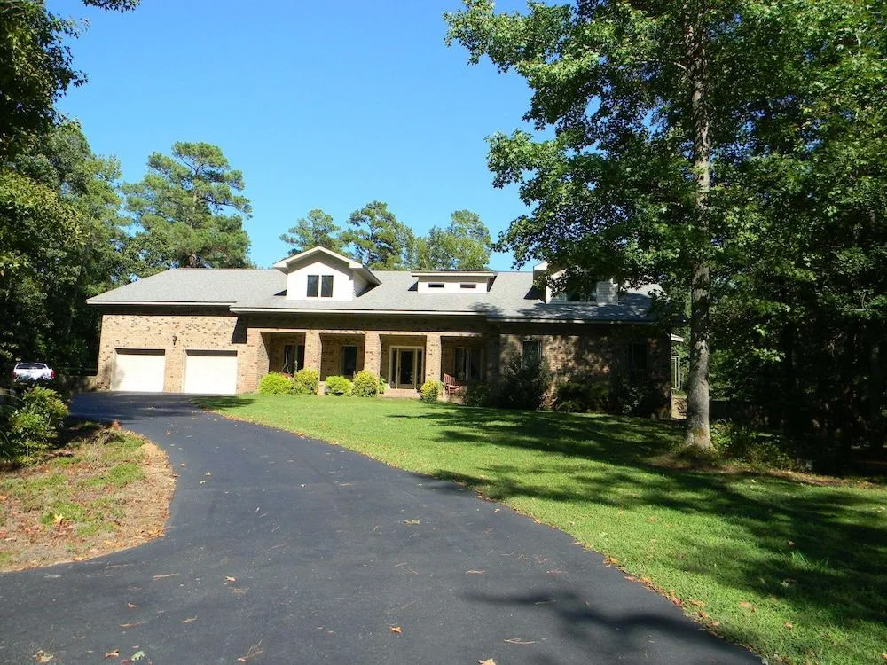 Jordan Lake B & B
