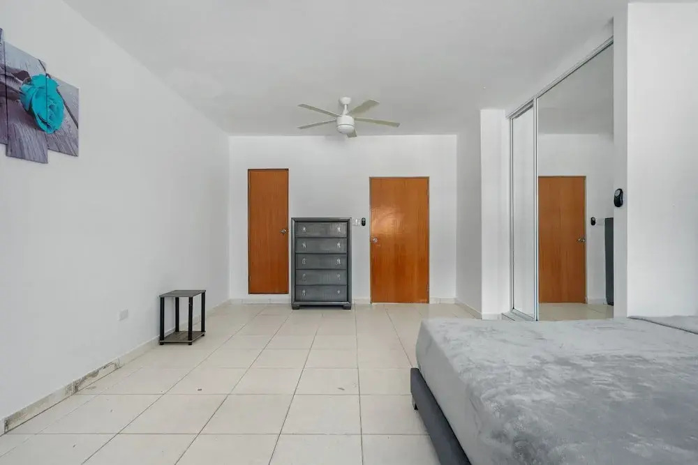 Beach Access Escape With Pool and Tanning Lounges