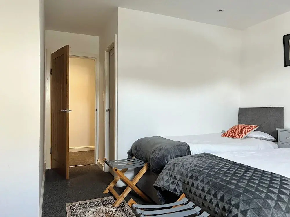 Liverpool Waterfront Stay, excellent location , parking available