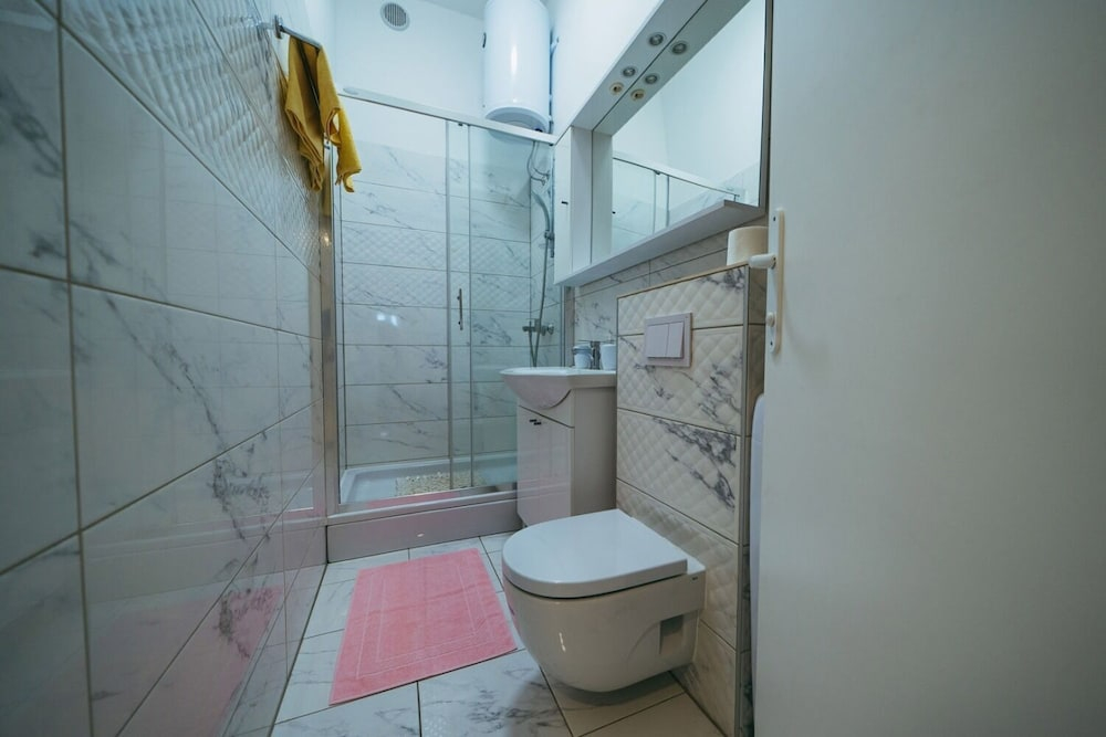 Apartments Lovre
