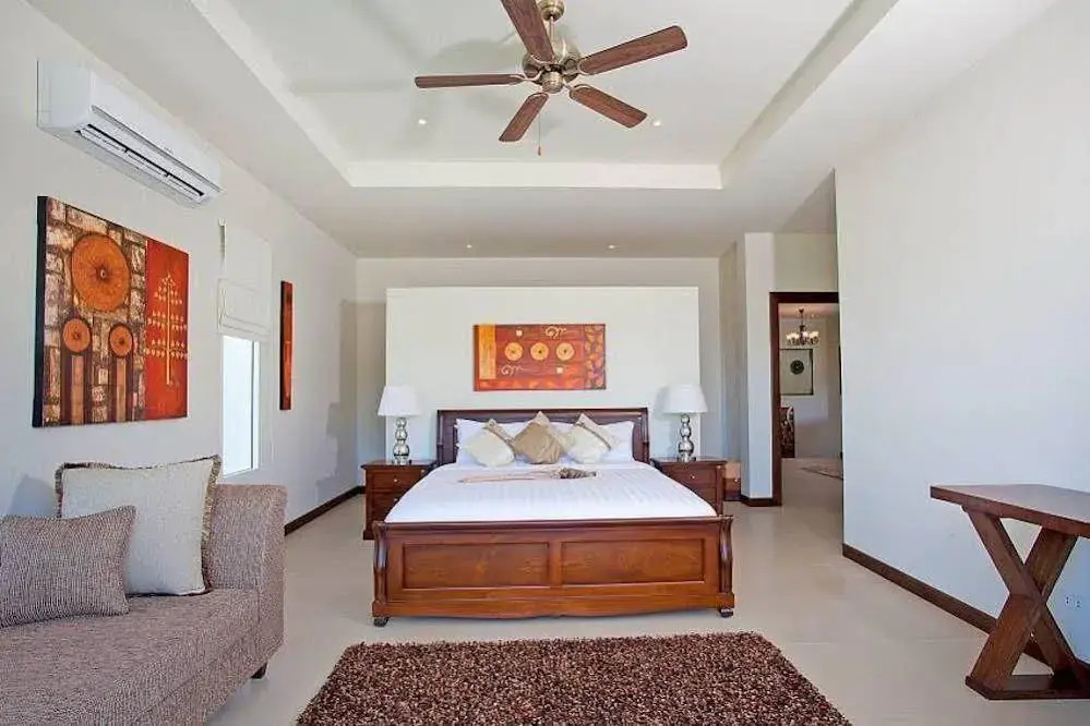 Villa Yok Kiao 6 Bed Staffed Property with Your Own Cook