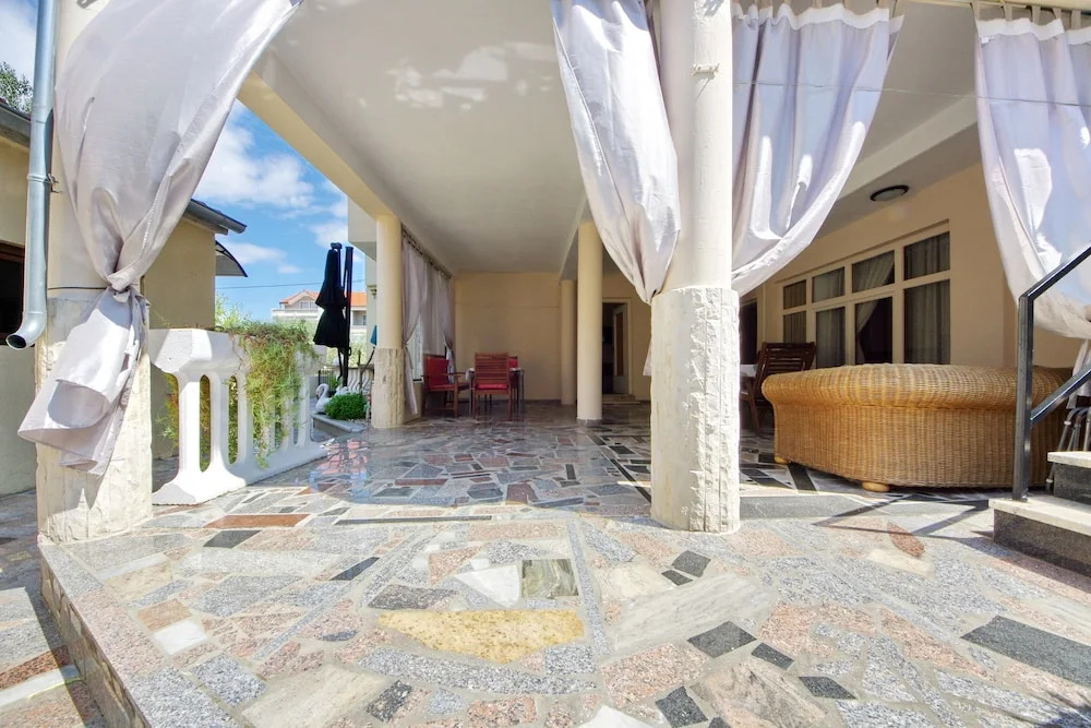 Anna Apartments Bibinje - Apartment 1