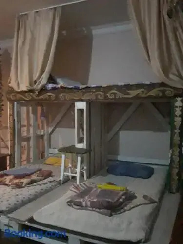 Hostel Retro