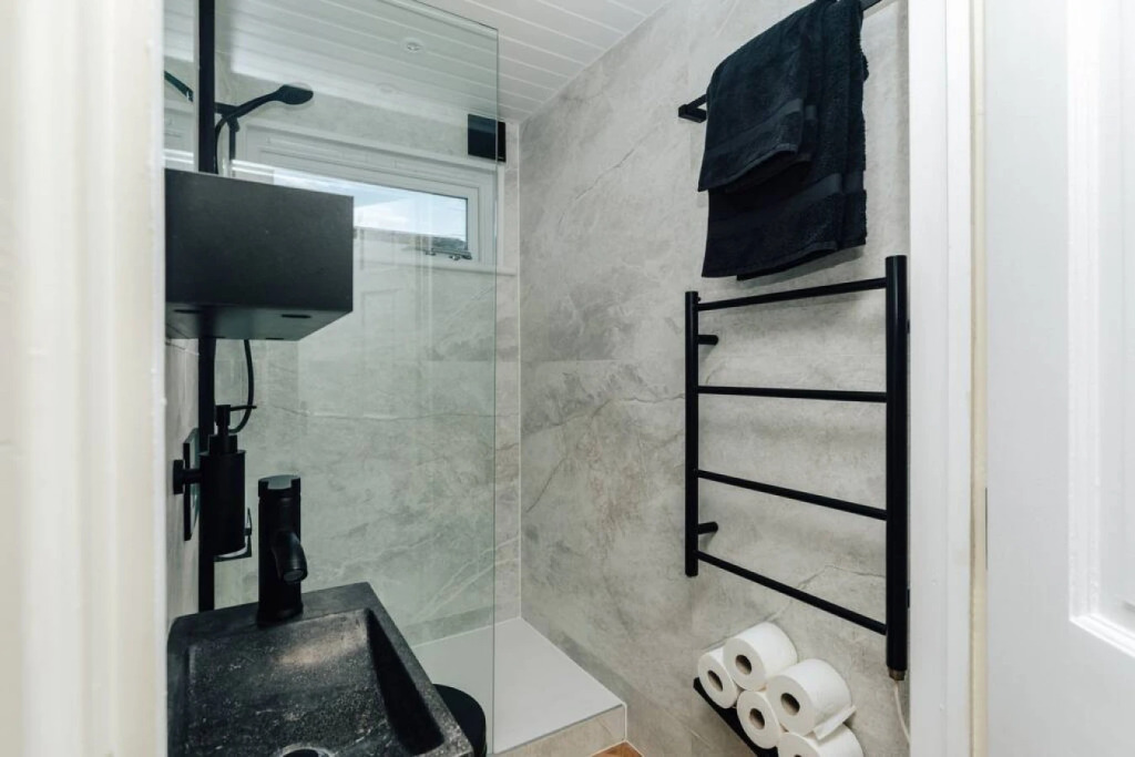 Cuckoo s Hideaway - From 75 Per Night