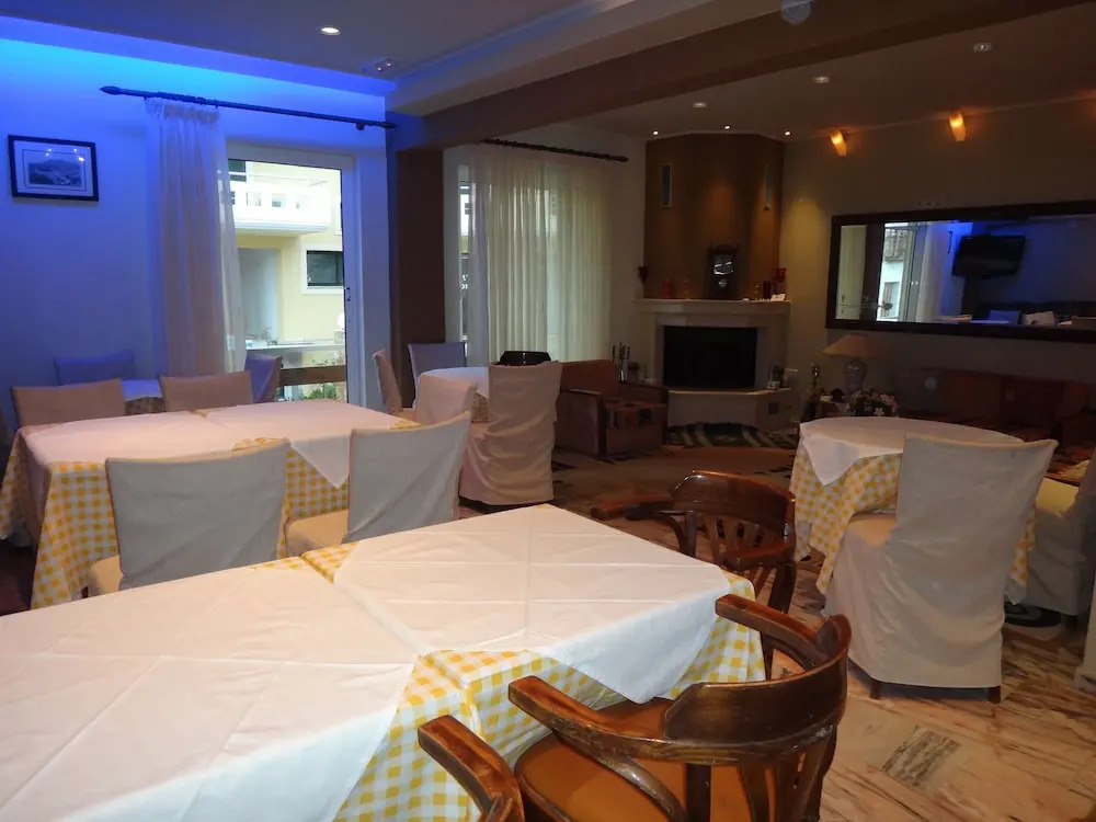 40 Platania Hotel