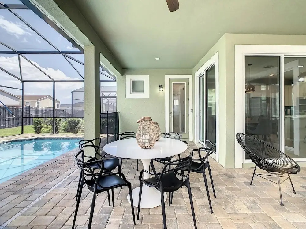 Fairytale Mansion 6BR Arcade & Pool