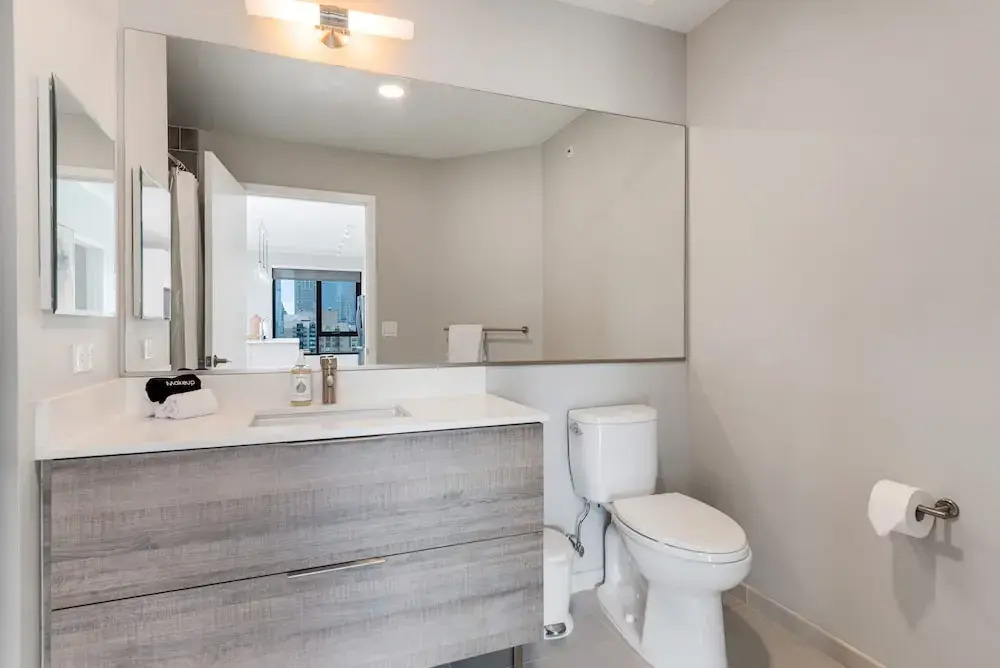 Group Hub 3 Designer 2BR Steps to Mag Mile