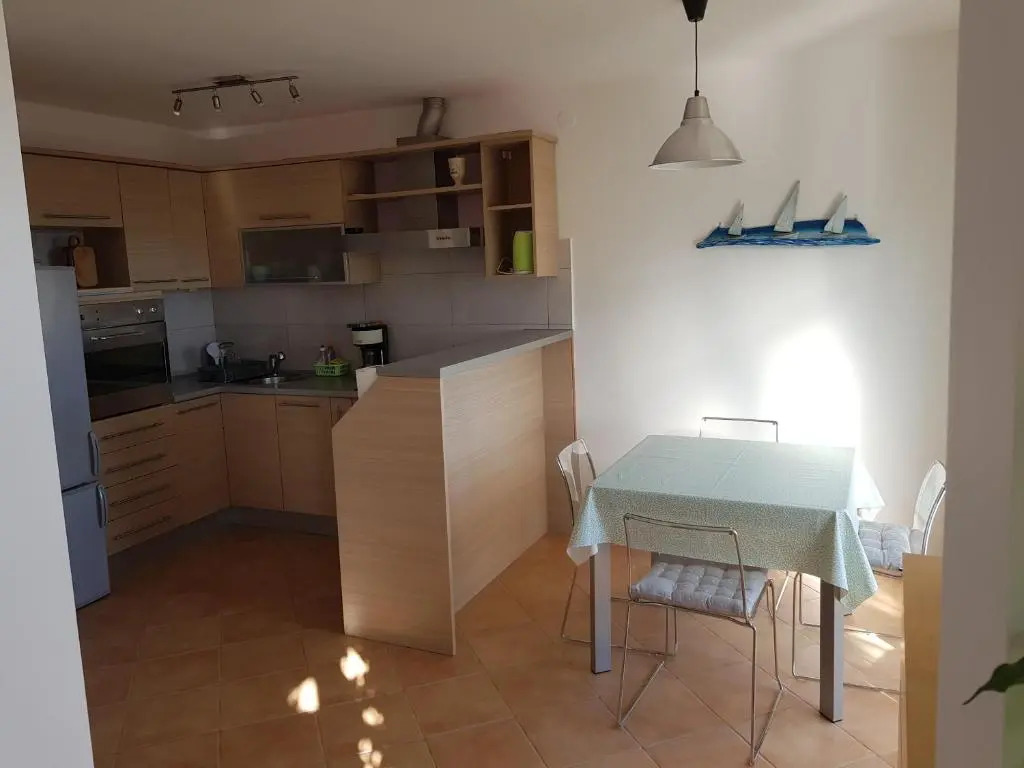 Sunny apartment 150 m from the sea