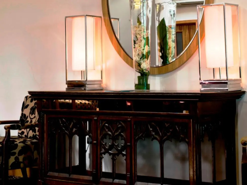 Radstone Hotel