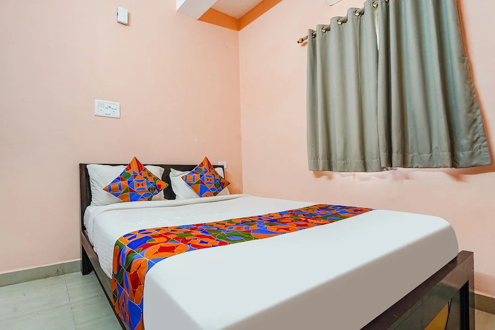 HOTEL SPARK RESIDENCY