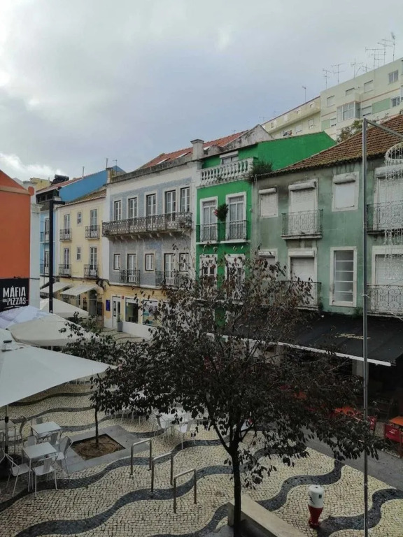 Charming 53 Rooms in Cacilhas - Hostel